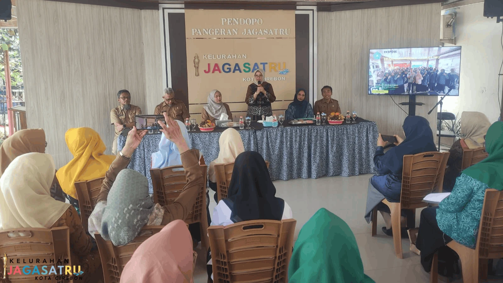 RoadShow Kelembagaan TP PKK Kota Cirebon di Kelurahan Jagasatru